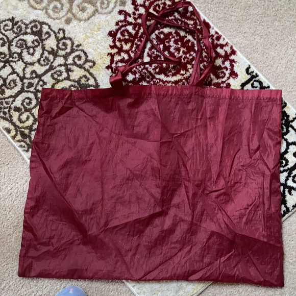 🌻5/$15 VS Pink track team tote.bundle &save👜 - Picture 5 of 7